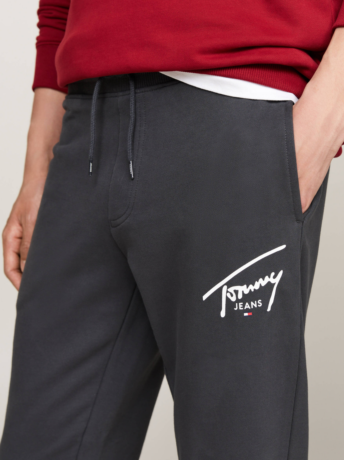 Tommy Jeans Men's Signature Script Logo Joggers